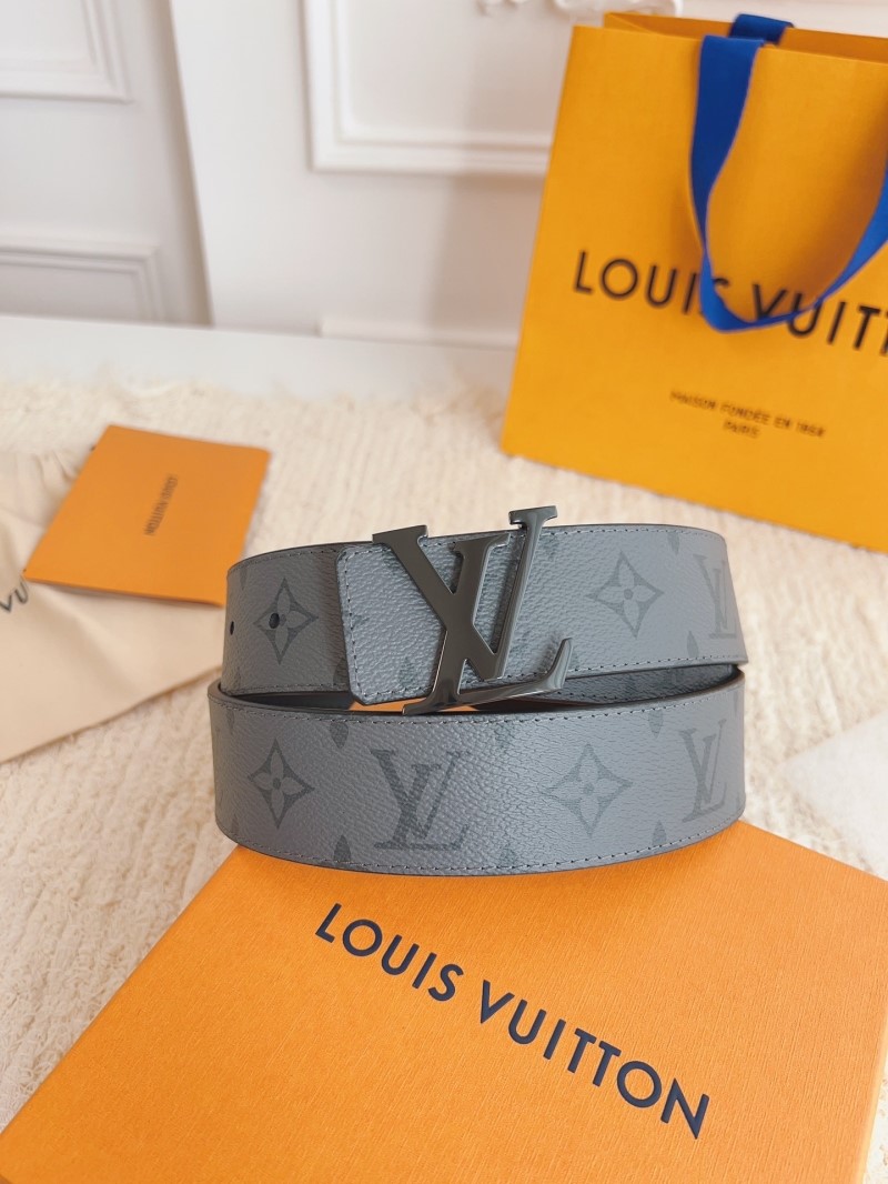 l0vis Vvtt0n belts
